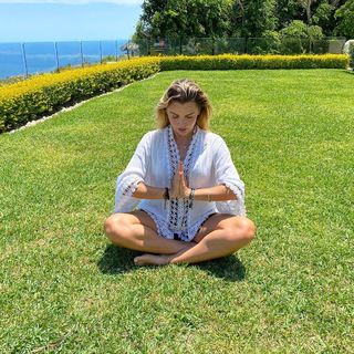 Marjorie De Sousa feet photo thumbnail
