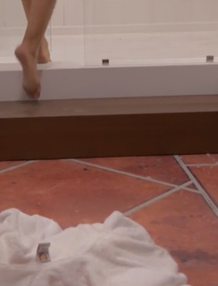 Marjorie De Sousa feet photo thumbnail