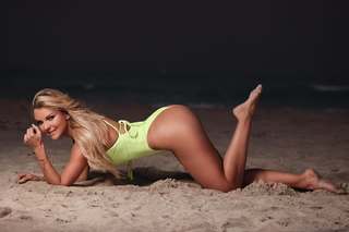 Marjorie De Sousa feet photo thumbnail