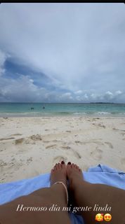 Marjorie De Sousa feet photo thumbnail