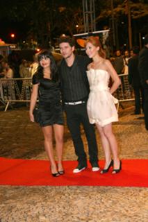 Marjorie Estiano feet photo thumbnail