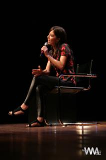 Marjorie Estiano feet photo thumbnail