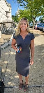 Marjorie Taylor Greene feet photo thumbnail