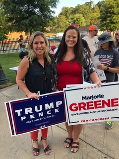 Marjorie Taylor Greene feet photo thumbnail