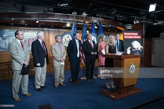 Marjorie Taylor Greene feet photo thumbnail