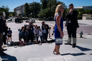 Marjorie Taylor Greene feet photo thumbnail