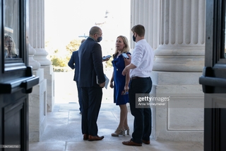 Marjorie Taylor Greene feet photo thumbnail