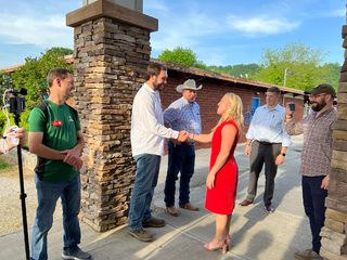 Marjorie Taylor Greene feet photo thumbnail