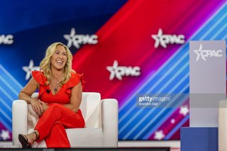 Marjorie Taylor Greene feet photo thumbnail