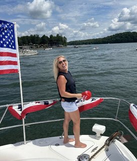 Marjorie Taylor Greene feet photo thumbnail