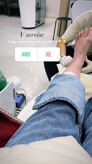 Markéta Konvicková feet photo 4