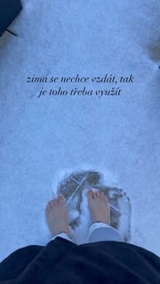 Markéta Pekarová Adamová feet photo 20