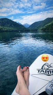 Markéta Pekarová Adamová feet photo 11