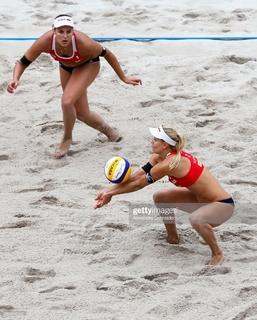Markéta Sluková feet photo 9