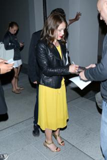 Marla Sokoloff feet photo thumbnail