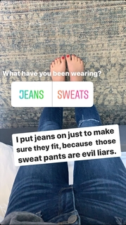 Marla Sokoloff feet photo thumbnail