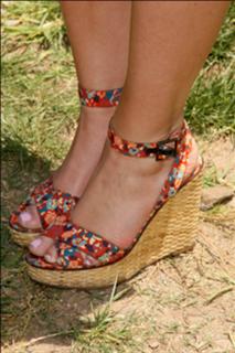 Marla Sokoloff feet photo thumbnail