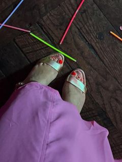 Marla Sokoloff feet photo thumbnail