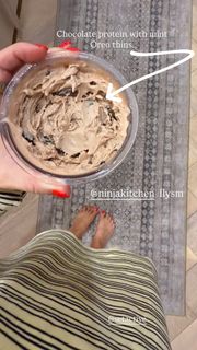 Marla Sokoloff feet photo 1