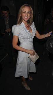 Marlee Matlin feet photo thumbnail