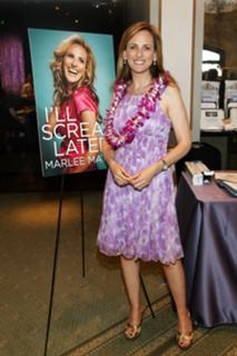 Marlee Matlin feet photo thumbnail