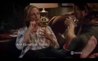 Marlee Matlin feet photo thumbnail