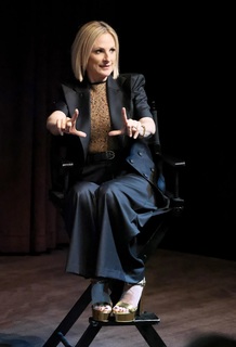 Marlee Matlin feet photo thumbnail