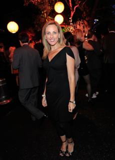 Marlee Matlin feet photo thumbnail