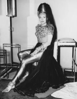 Marlene Dietrich feet photo 9