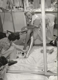 Marlene Dietrich feet photo 17