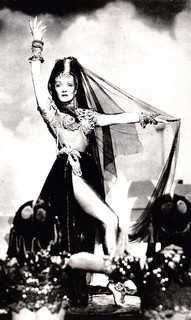 Marlene Dietrich feet photo 4