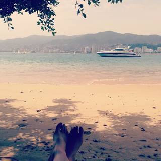 Marlene Favela feet photo thumbnail