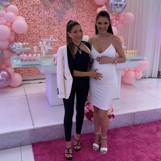 Marlene Favela feet photo thumbnail