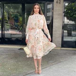 Marlene Favela feet photo thumbnail