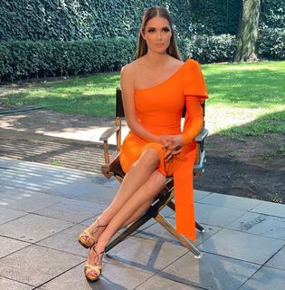 Marlene Favela feet photo thumbnail