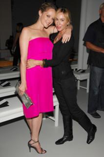 Marley Shelton feet photo thumbnail