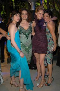 Marley Shelton feet photo thumbnail