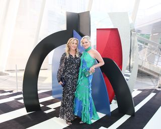 Marley Shelton feet photo thumbnail