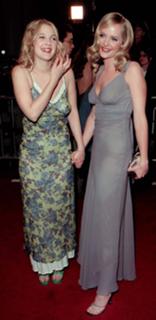 Marley Shelton feet photo thumbnail