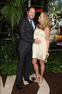 Marley Shelton feet photo thumbnail