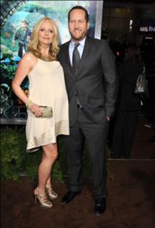 Marley Shelton feet photo thumbnail