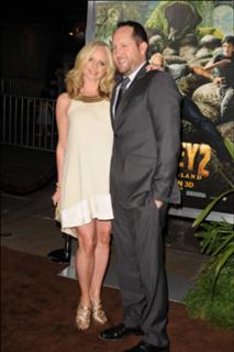 Marley Shelton feet photo thumbnail