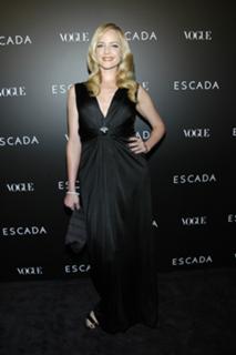 Marley Shelton feet photo thumbnail