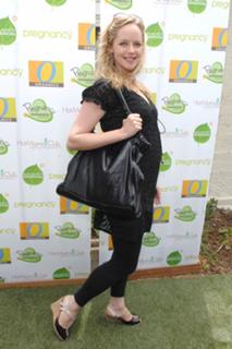 Marley Shelton feet photo thumbnail