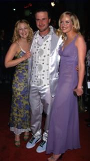 Marley Shelton feet photo thumbnail