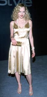 Marley Shelton feet photo thumbnail