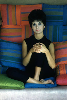 Marlo Thomas feet photo 19