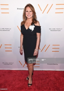 Marlo Thomas feet photo 5