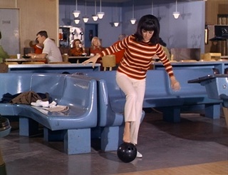 Marlo Thomas feet photo 7