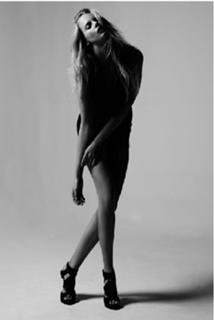 Marloes Horst feet photo 10